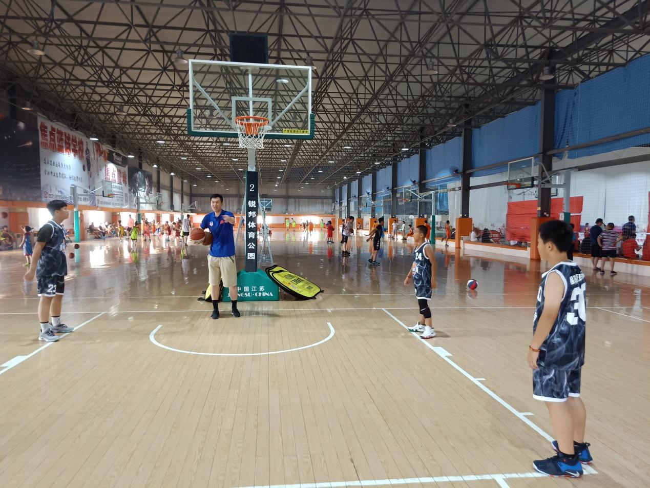 山东男篮曾经的中锋,山东男篮以前的老中锋