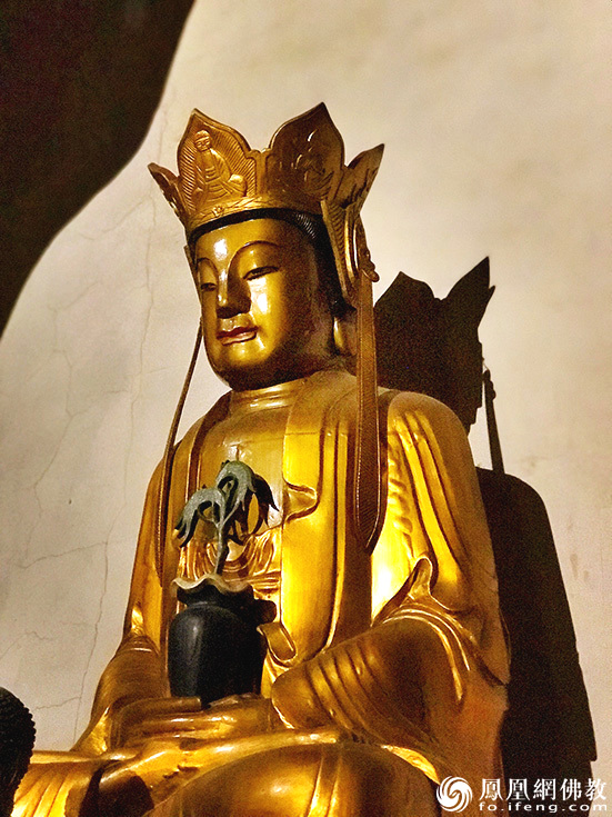 恭迎观世音菩萨诞辰视频,恭迎观音菩萨出家殊胜日