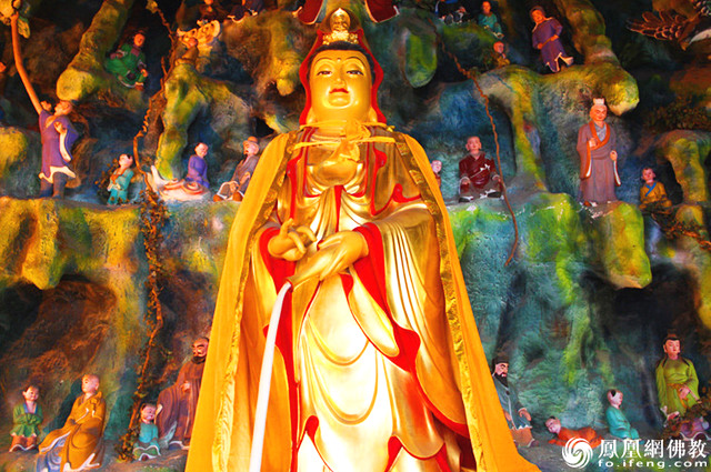 恭迎观世音菩萨诞辰视频,恭迎观音菩萨出家殊胜日