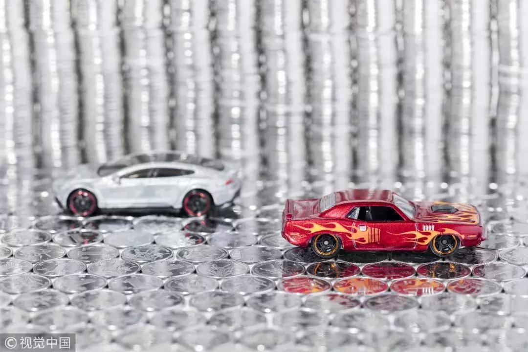 背着车贷的人是什么样,背着汽车去旅行