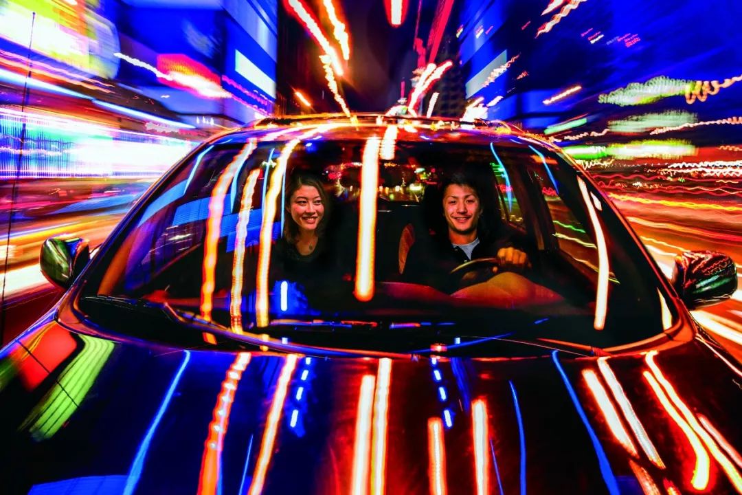 背着车贷的人是什么样,背着汽车去旅行