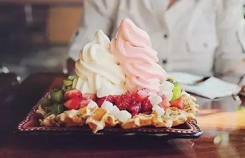 冰淇淋酸奶适合减脂喝吗,酸奶冰淇淋好吃吗