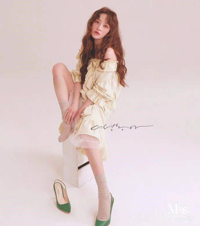 七哥力荐：女人的激吻唇一定要配上海藻卷才是真性感