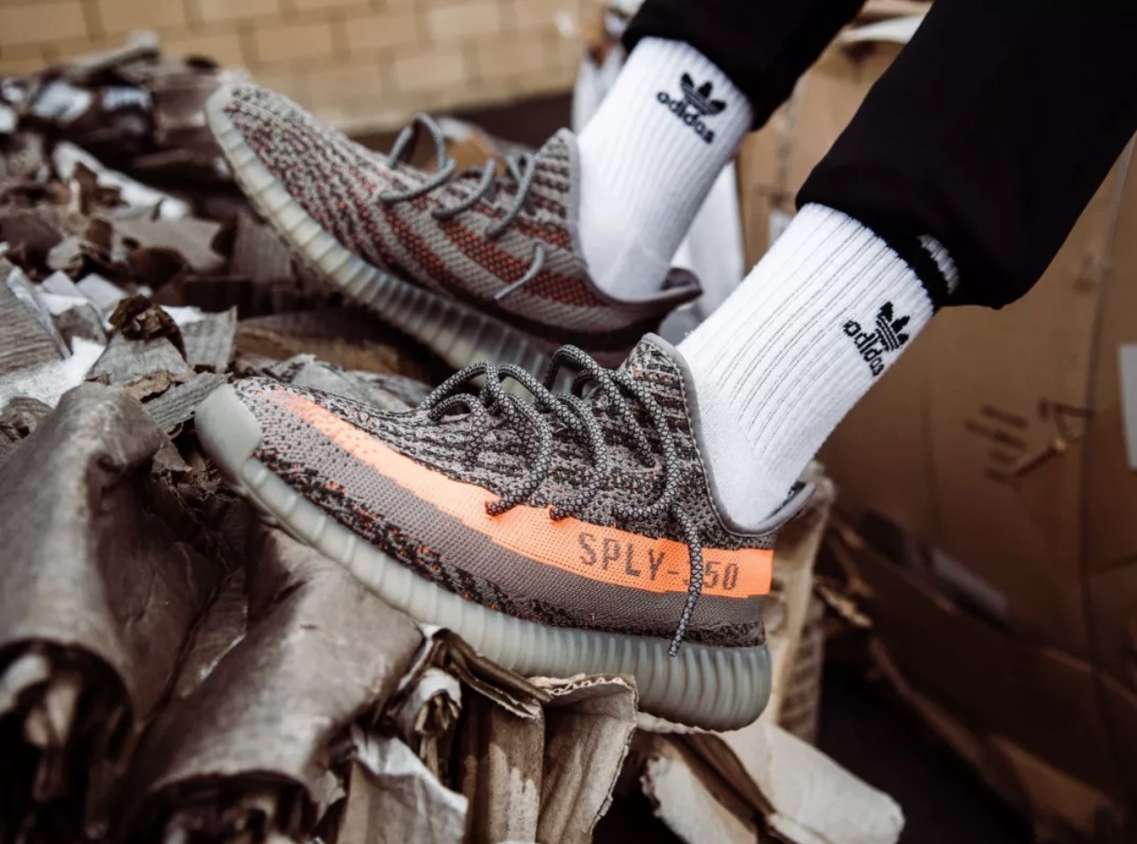 限量球鞋抽签指南：浅谈Sneaker文化符号