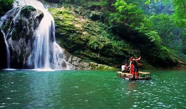 瀑布凉爽一夏,瀑布美景清凉避暑好去处