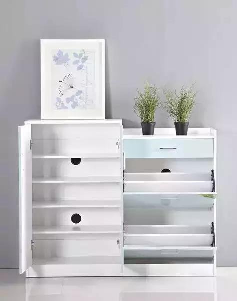 邻居家鞋柜正对入门怎么化解,入户门正对鞋柜风水