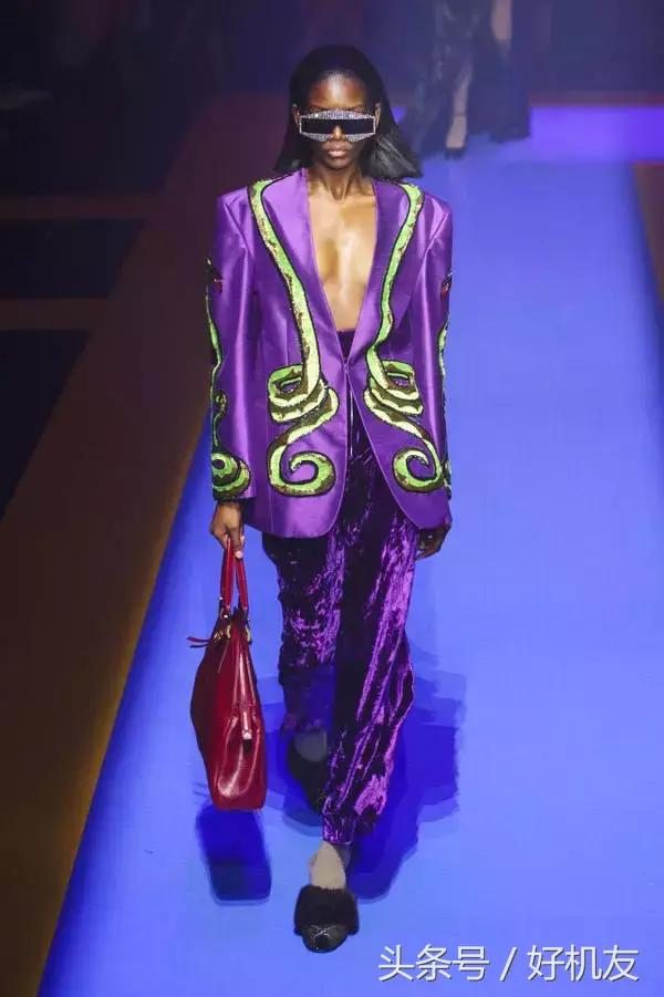 盘点手机惊艳的配色,一款变色的手机