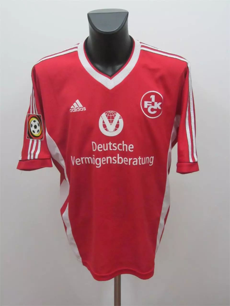 为什么一场丙级联赛能吸引4万球迷，你不看足球，所以你不知道