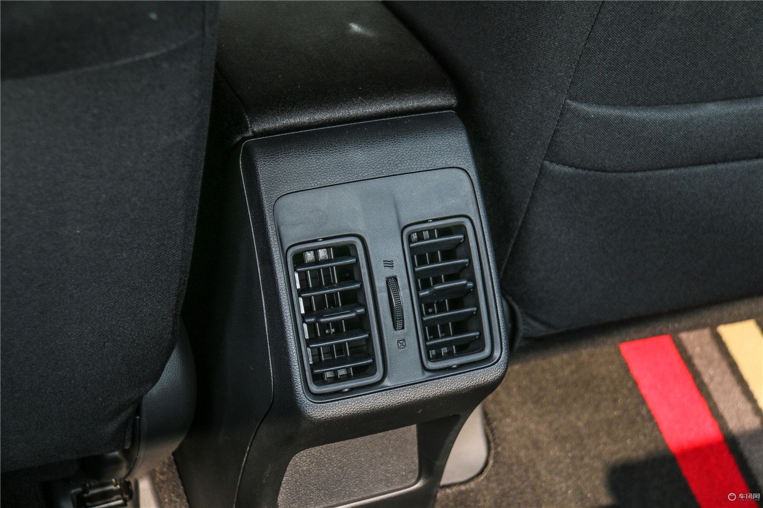 试驾广汽本田新锋范,价格实惠的合资买菜车推荐