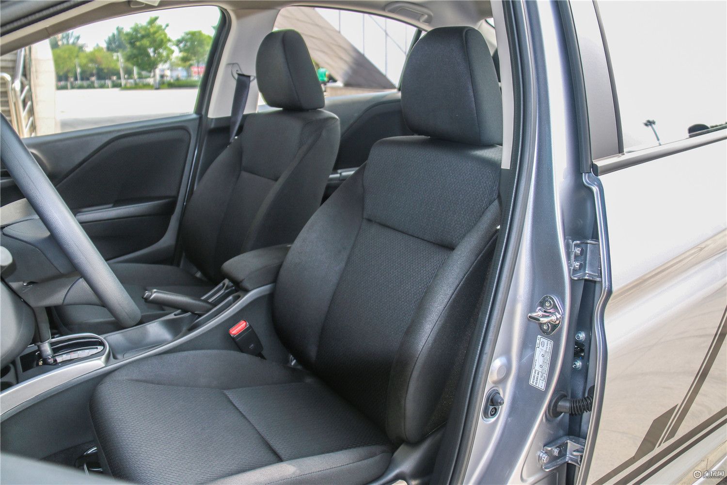 试驾广汽本田新锋范,价格实惠的合资买菜车推荐