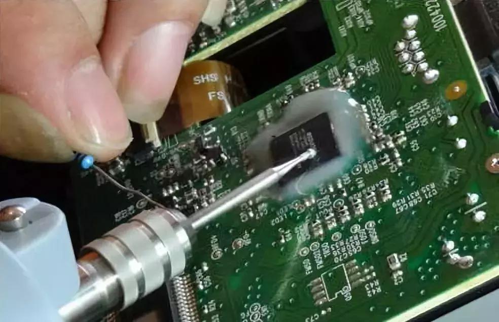 绾㈢櫧鏈哄皬闇哥帇瓒呯骇鐜涗附,灏忛湼鐜嬬孩鐧芥満瓒呯骇鐜涗附鍗″甫