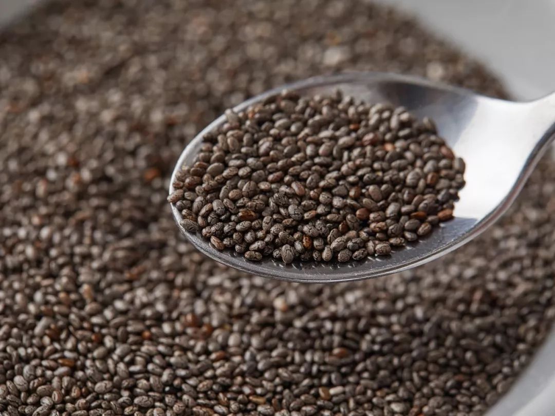 澳洲即食燕麦片营养早餐,奇亚籽谷物即食燕麦片的吃法