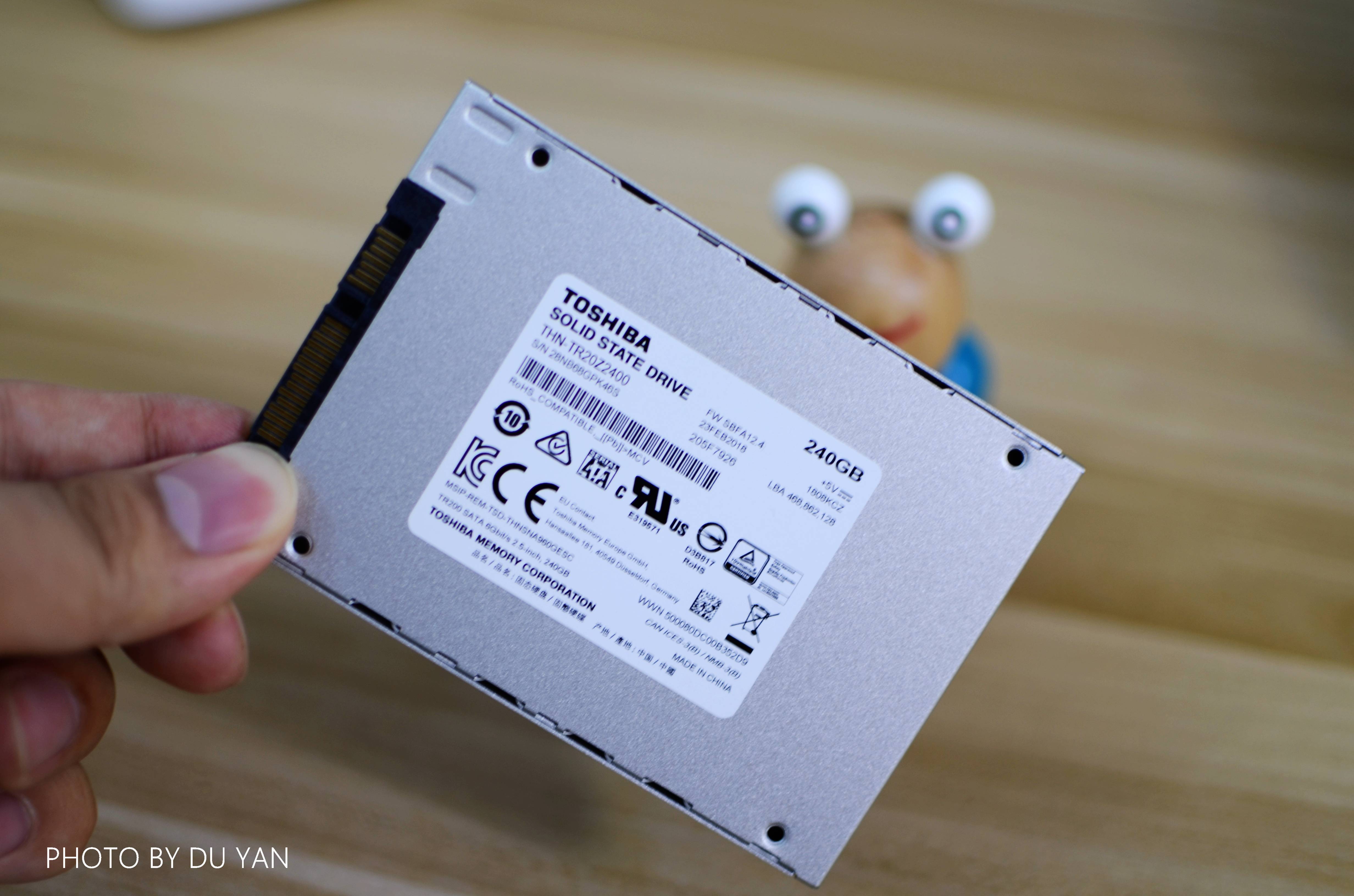 硬盘价格触底,东芝tr200固态怎样
