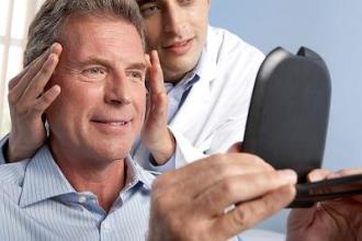 癫痫发作时急救措施,癫痫羊角风发作如何急救