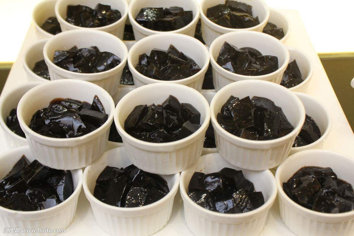 龟苓膏是哪个市的传统小吃,南方小吃龟苓膏和什么傻傻分不清