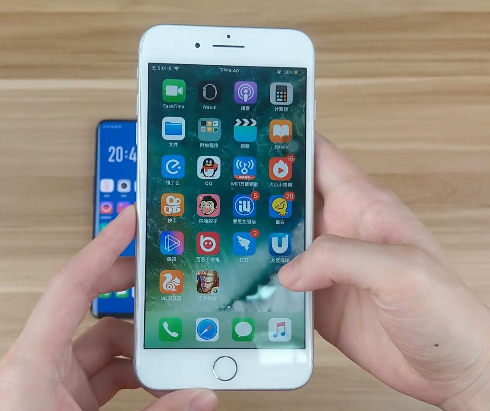 苹果8和oppofindx标准版哪个好,iphone8plus评测oppofindx
