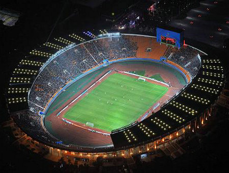 中超第一支县级球队五华足球场,中超十大俱乐部