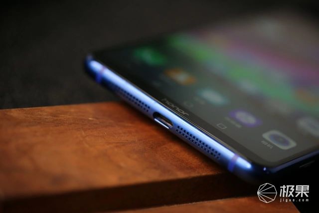 荣耀Note10评测,荣耀note10评测什么处理器