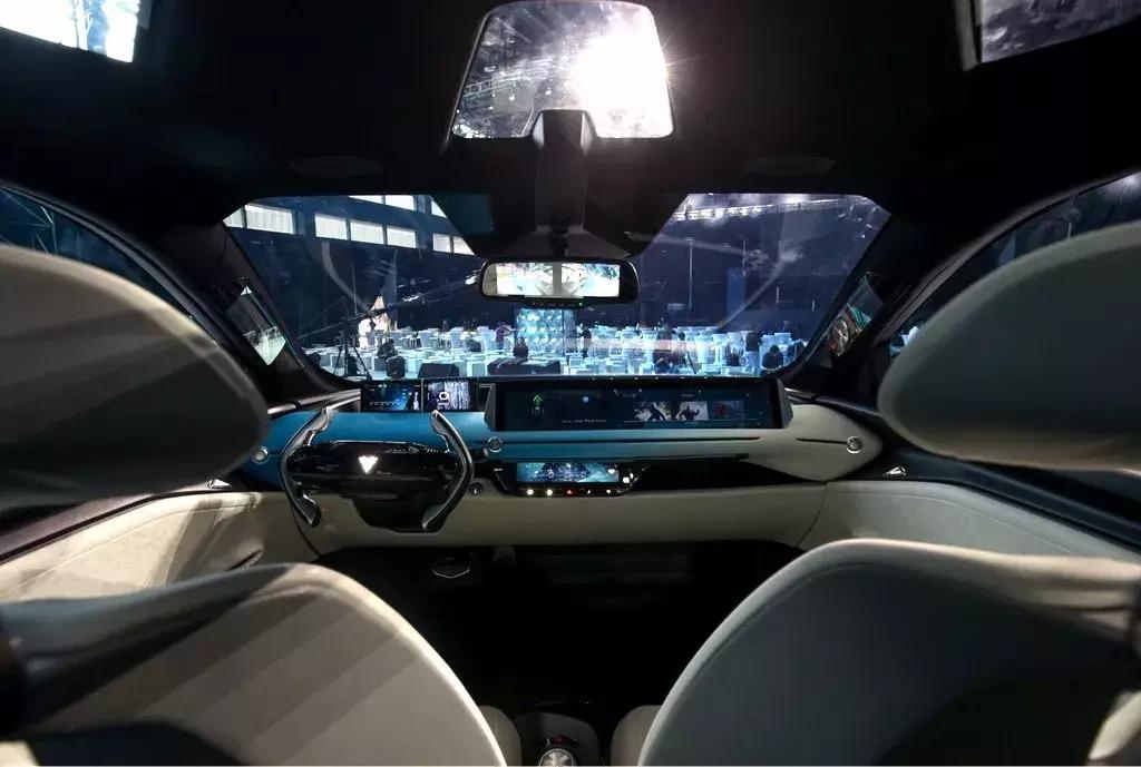 5万到6万的哪吒n01,2023年哪吒n01新能源汽车报价