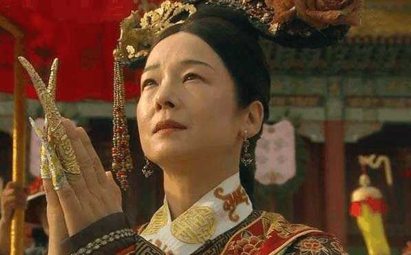 指甲套是清宫妃子的专属么,为什么清宫戴指甲套