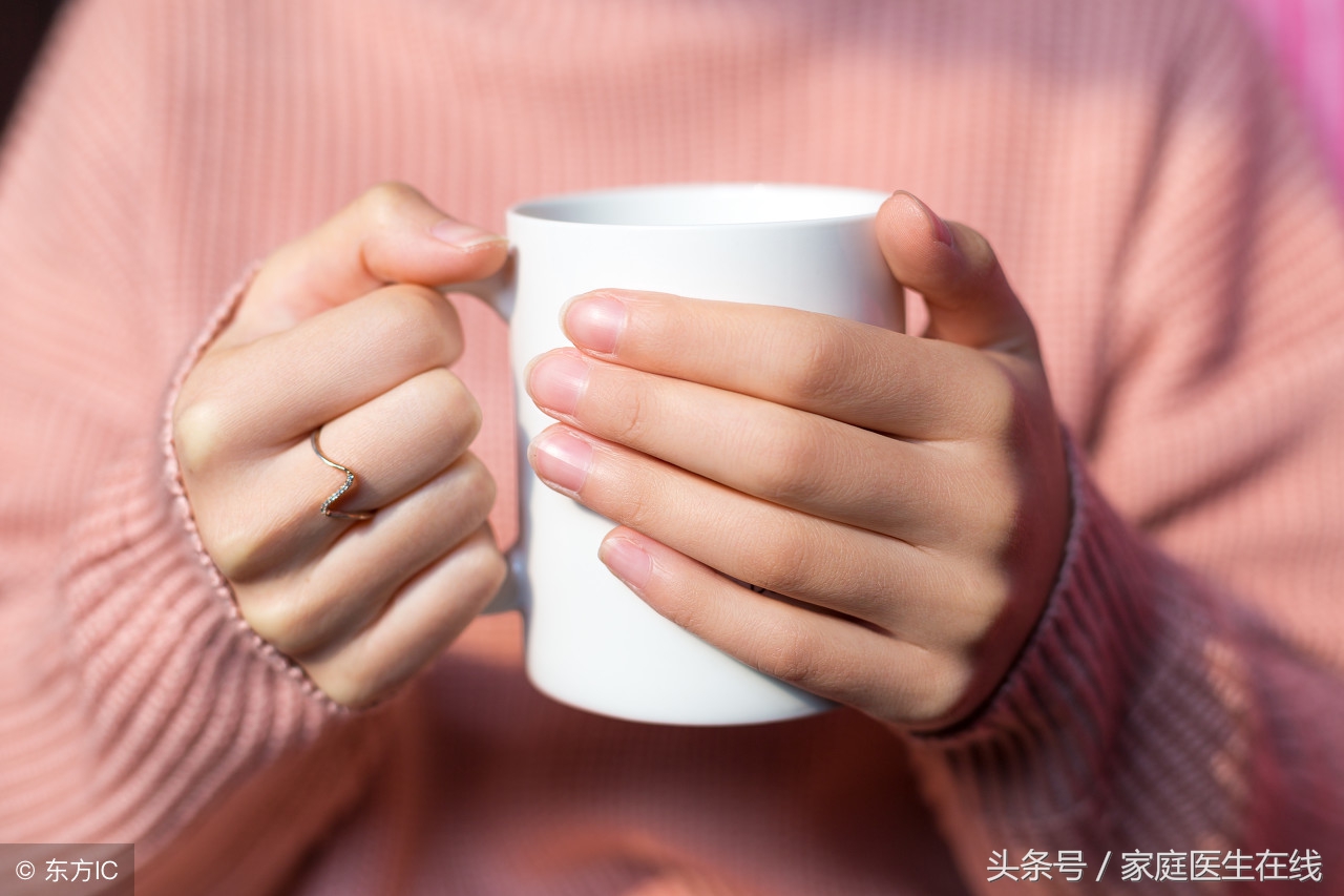 感冒多喝水有什么好处知乎,感冒低烧多喝水有什么好处