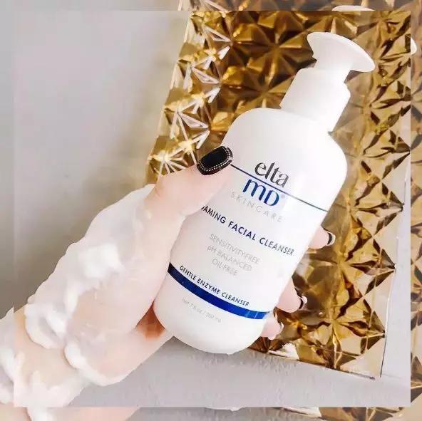 什么洗面奶温和控油祛黑头,好用的洗面奶控油祛痘