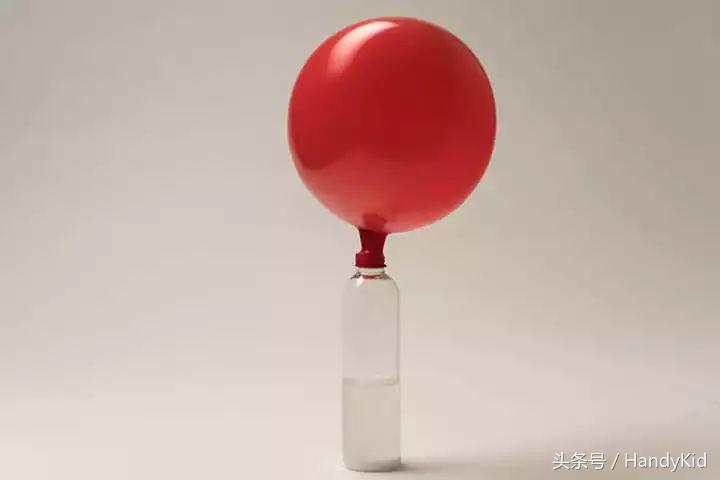 用塑料瓶做的科学小实验,5-12岁儿童趣味化学小实验