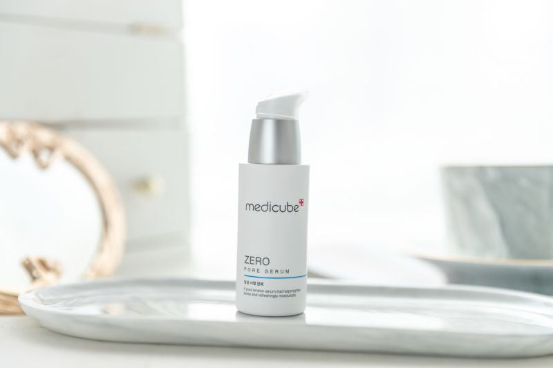 刘大神喜提阿汤哥，又顺手抛来一份缩毛孔秘籍