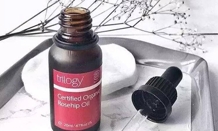 三十多岁淡化痘印最有效的药膏,治疗痘印痘坑哪国产品好