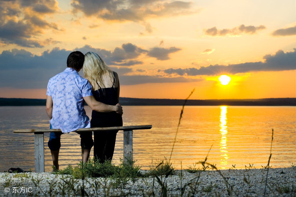 国外快递小哥服务对比,国外快递员的心酸