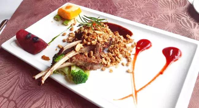 从意大利到法兰西,成都这7家人气西餐厅让你嗨到国外