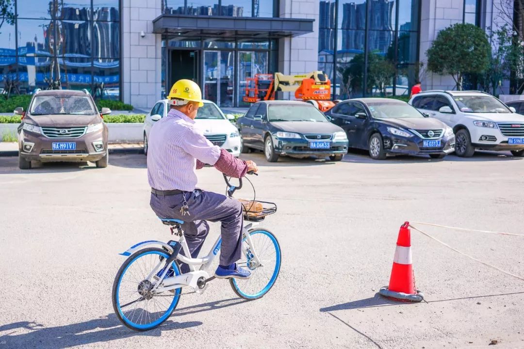 武汉市外来务工人员,武汉打工人的日常