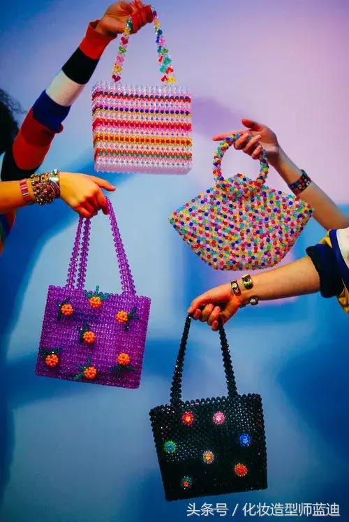 珠子手工包推荐,奶奶风的串珠包