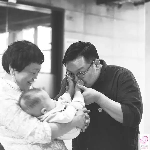 特殊群体关爱活动,免费送智伴机器人