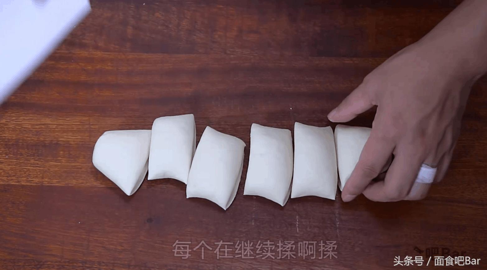 怎么烙饼使饼皮软不酥,烙饼柔软起层有秘诀