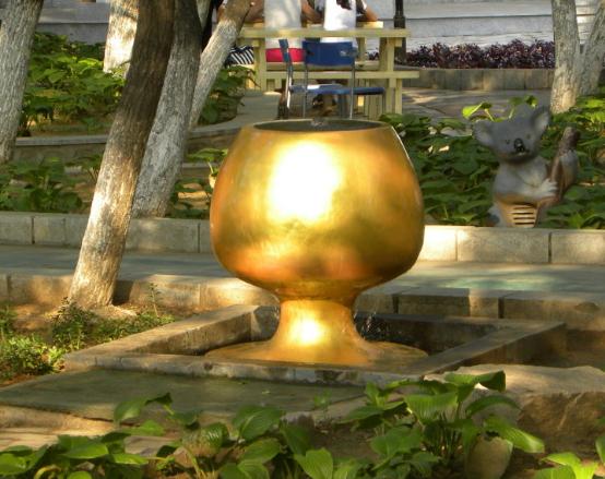 北戴河怪楼奇园来历,怪楼奇园旅游攻略