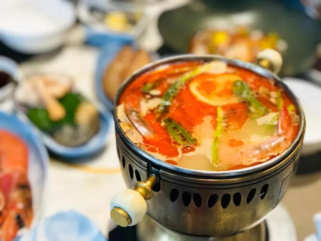 海鲜自助跟着抖音吃遍全国,美食推荐抖音最火网红餐厅海鲜