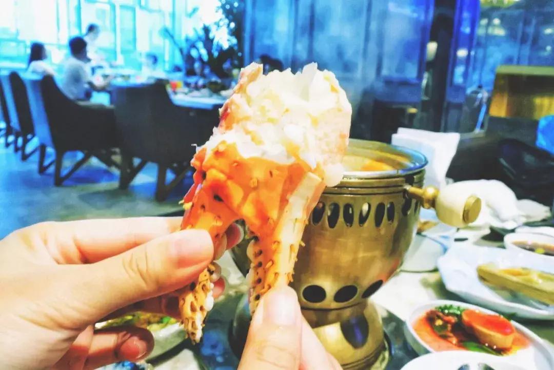 海鲜自助跟着抖音吃遍全国,美食推荐抖音最火网红餐厅海鲜
