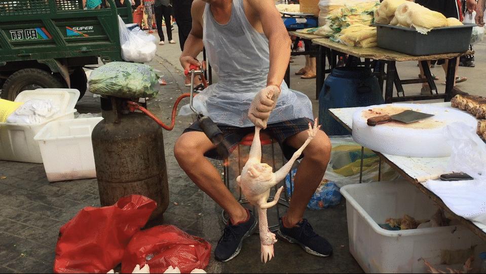 94年小伙卖卤肉十年,28岁小伙卖卤肉