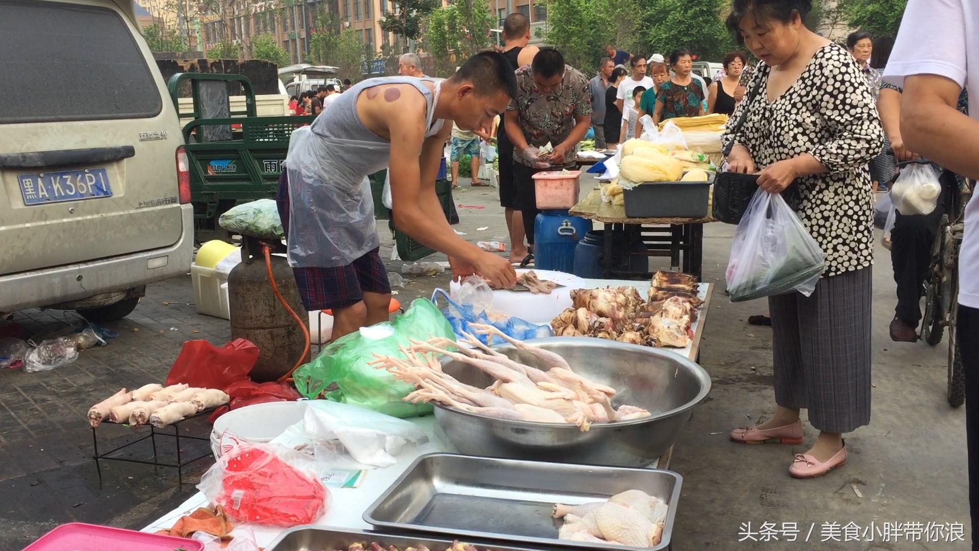 94年小伙卖卤肉十年,28岁小伙卖卤肉