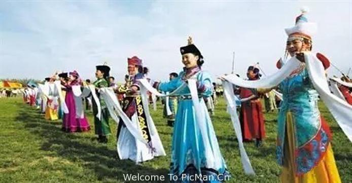 细谈蒙古族与哈达的礼仪文化,各色哈达的意义蒙古族礼仪