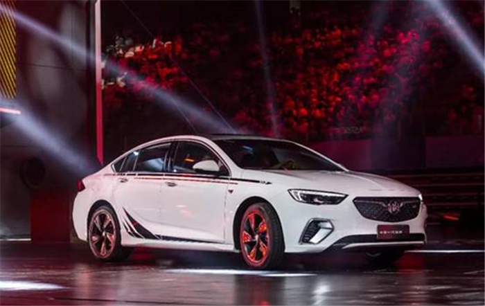 别克君威gs穿越火线联名版多少钱,君威gs穿越火线限量版有哪些颜色