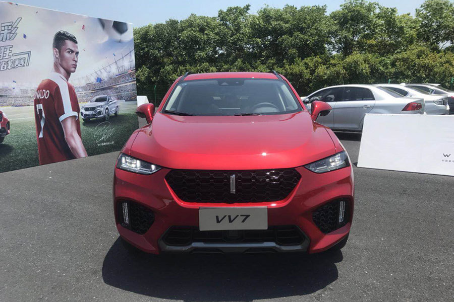 c罗的座驾到底有多豪,c罗的座驾有多厉害