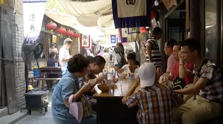 入股一万分红9100这里的村民数钱数到手软