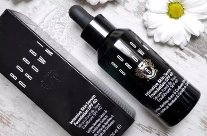 几款最受欢迎的粉底液，绝对是粉底液中的战斗机！