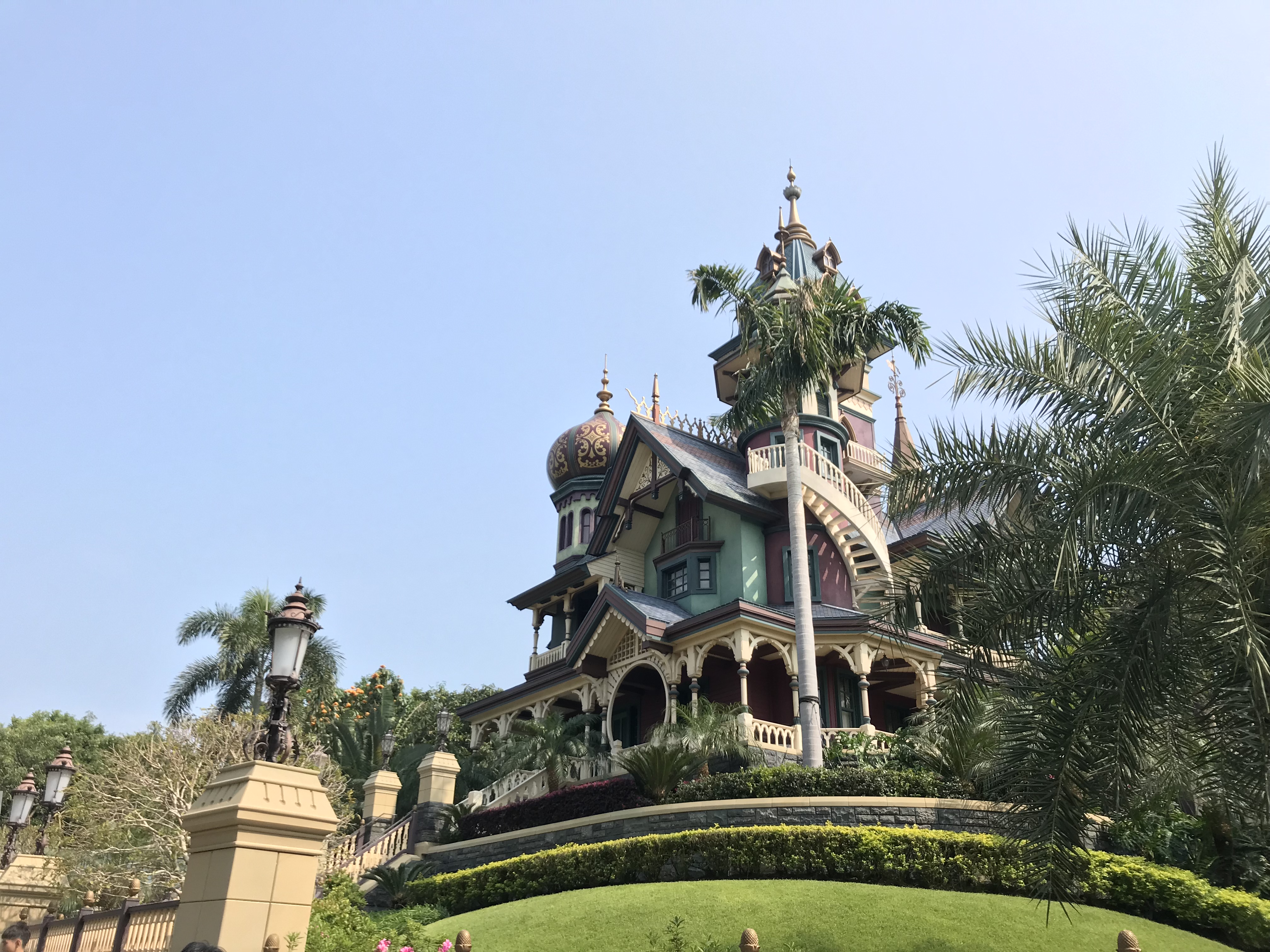 上海迪士尼与香港迪士尼,东京迪士尼和香港迪士尼哪个好玩