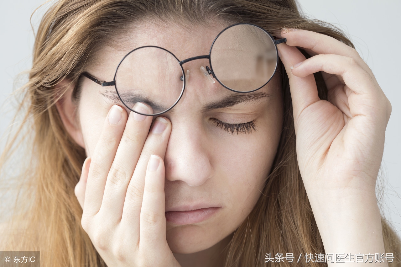 左右眼皮跳真的会有好事发生吗,眼皮跳是真的有不好的事情发生吗