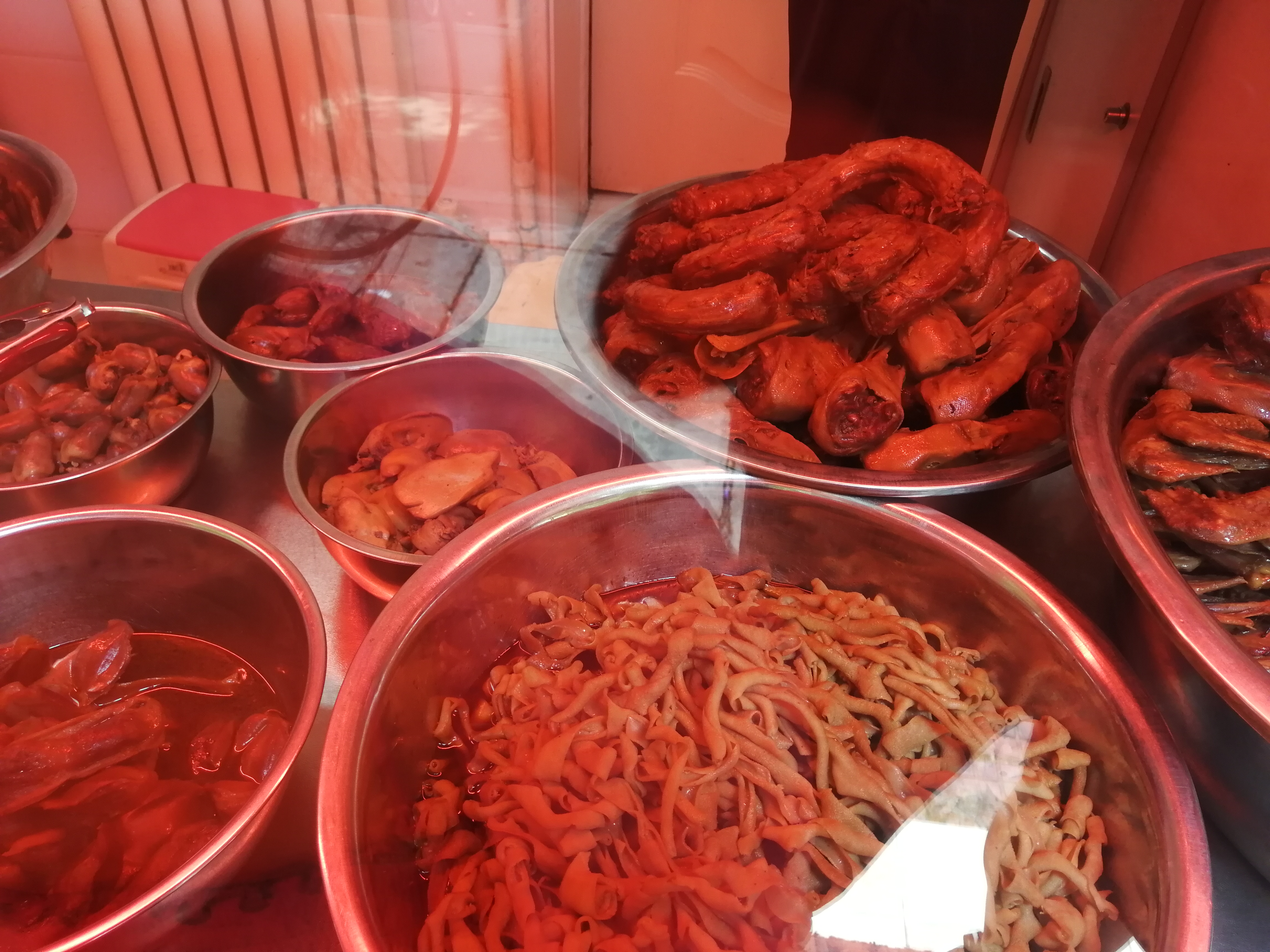 郑州红专路经一路九头鸟热干面,郑州武汉久久鸭脖正宗店