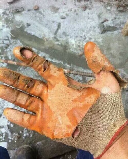 算了我要去搬砖了表情包,你们继续聊我搬砖去了表情包