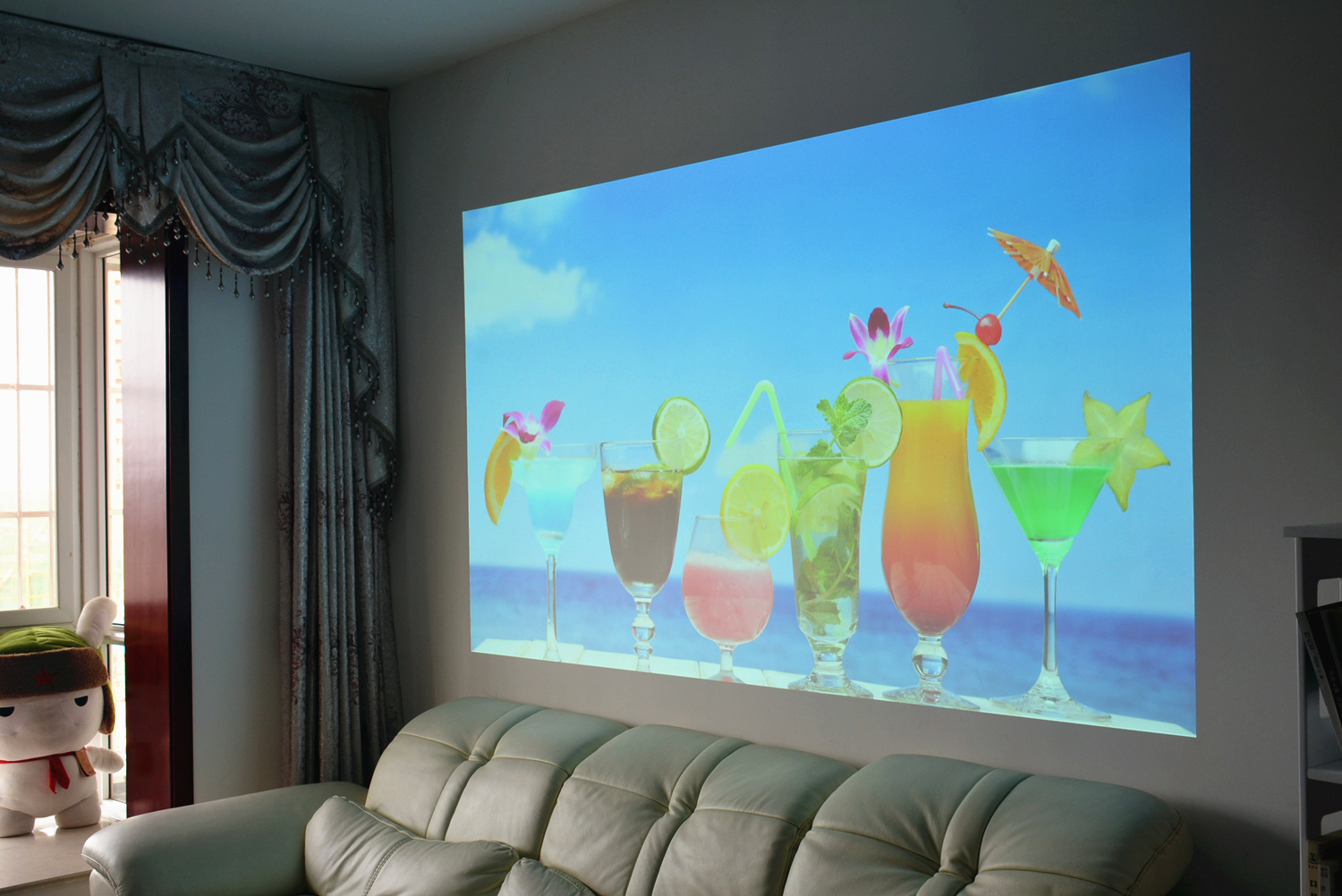 坚果v20s投影仪的真实流明,坚果v10投影流明